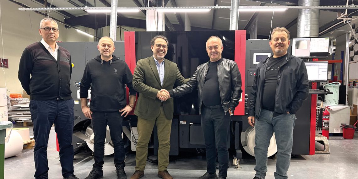 USB Etiket’in dijitalde ilk tercihi Xeikon PX3000 UV