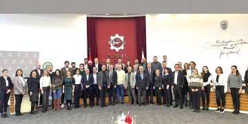 Karton ambalaj sektöründe yeşil, dijital dönüşüm ve ihracat stratejileri semineri